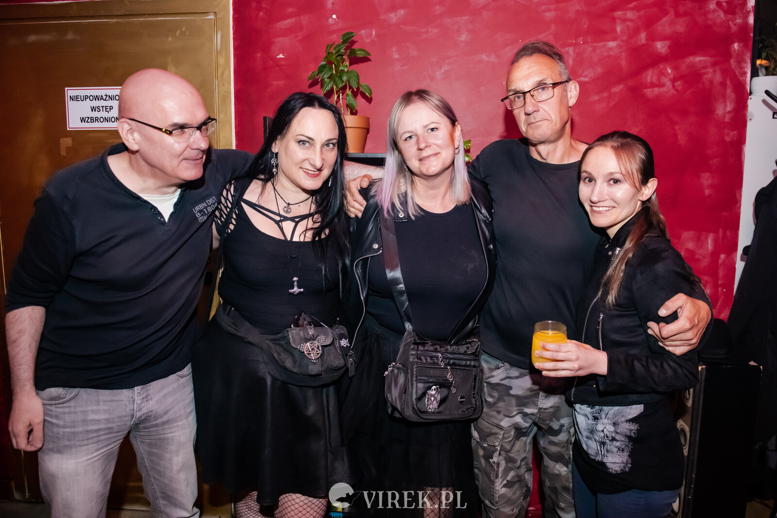 00_fani1600_06